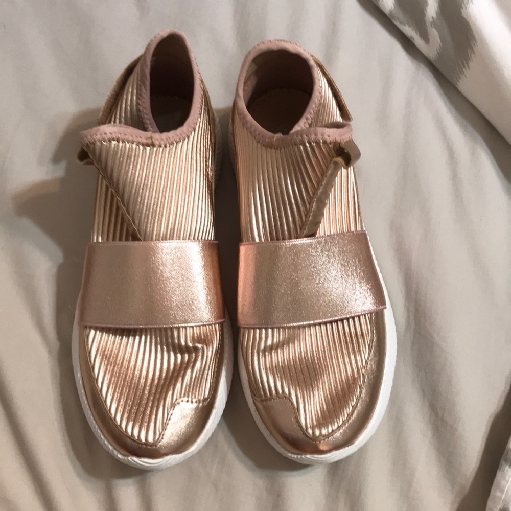 rose gold sneakers